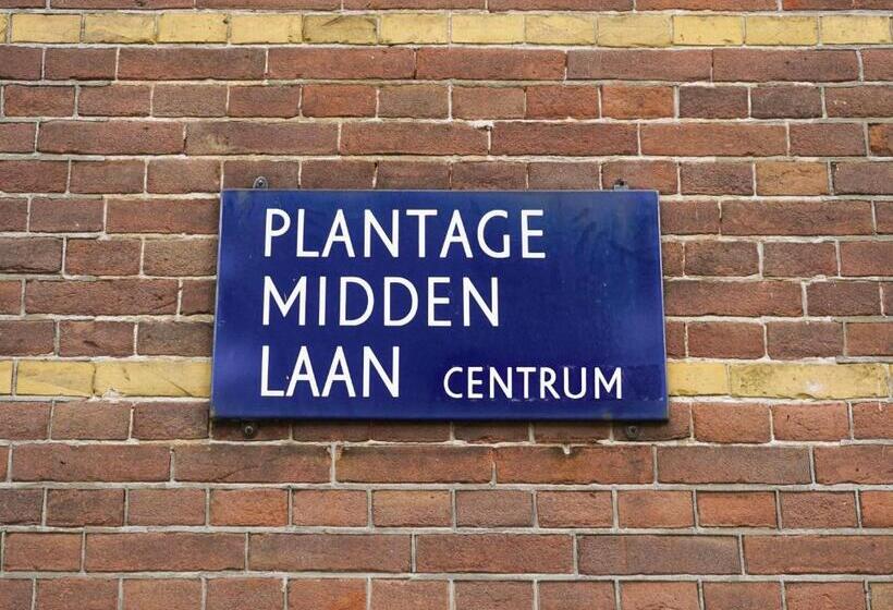 בית מלון כפרי De Jonker Urban Studios & Suites