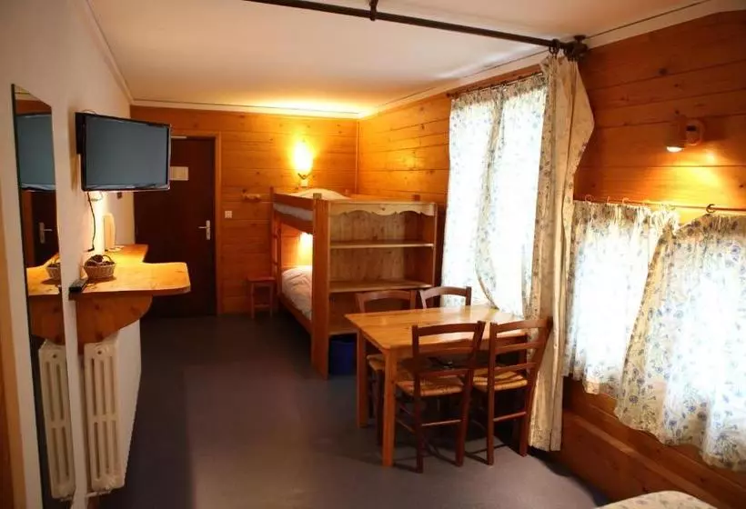 هتل La Ferme Du Bois Barbu