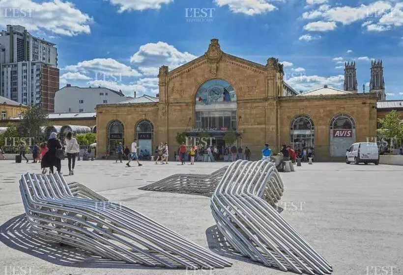 Hotelli Les Portes D'or