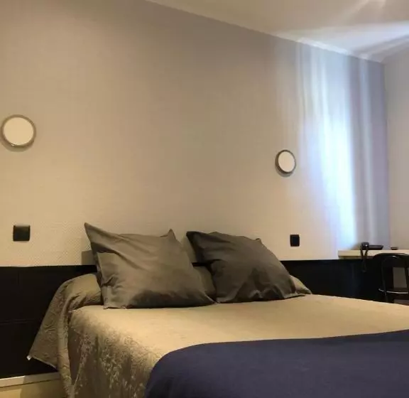 Hotelli Les Portes D'or