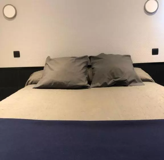 Hotelli Les Portes D'or