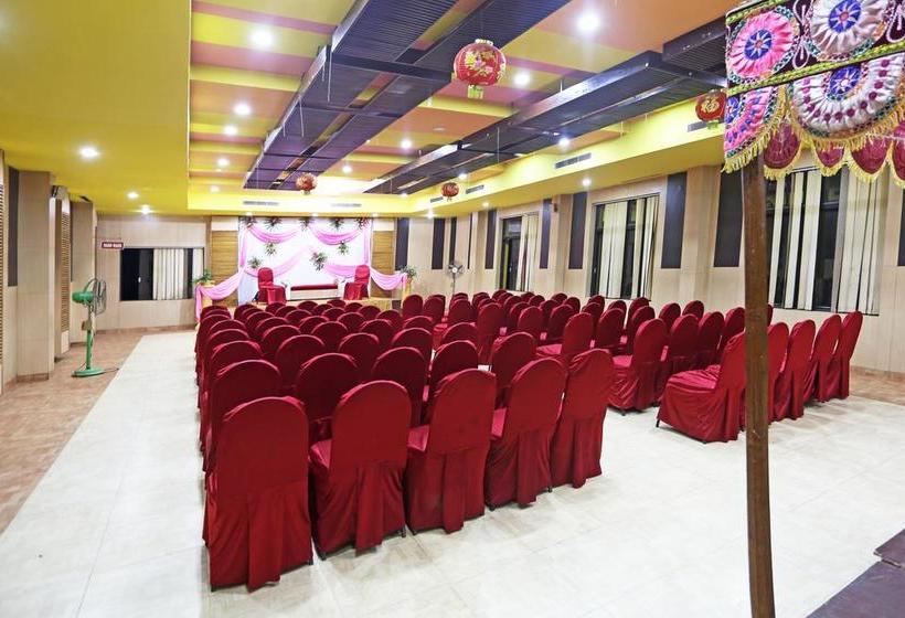 Hôtel Oyo 4230  Richi Regency 1