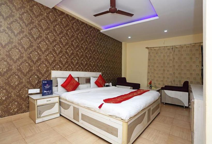 Hôtel Oyo 4230  Richi Regency 1