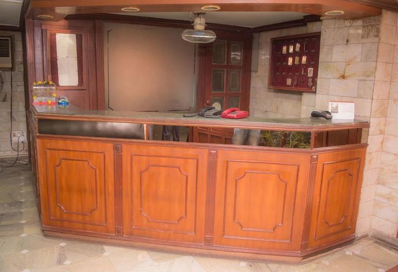 هتل Flagship 74922 Penguin Homes