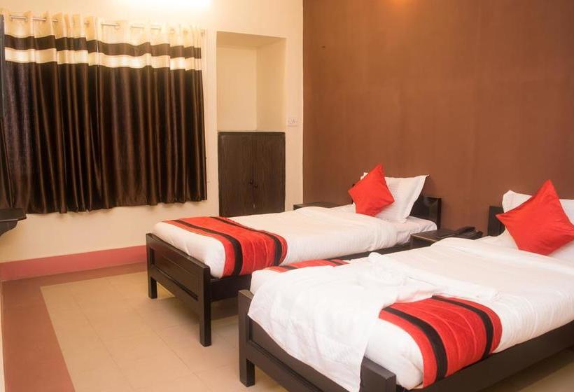 هتل Flagship 74922 Penguin Homes