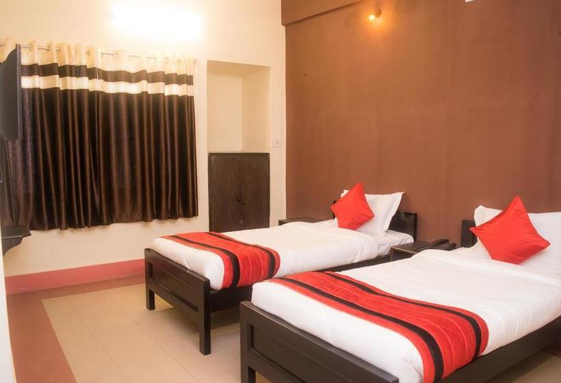 هتل Flagship 74922 Penguin Homes