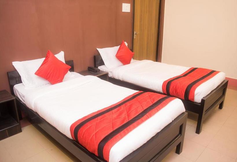 هتل Flagship 74922 Penguin Homes