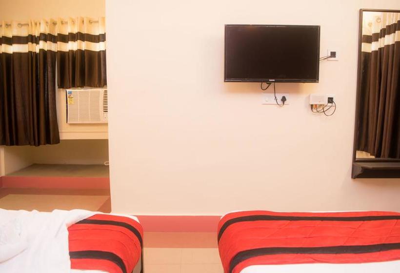 هتل Flagship 74922 Penguin Homes