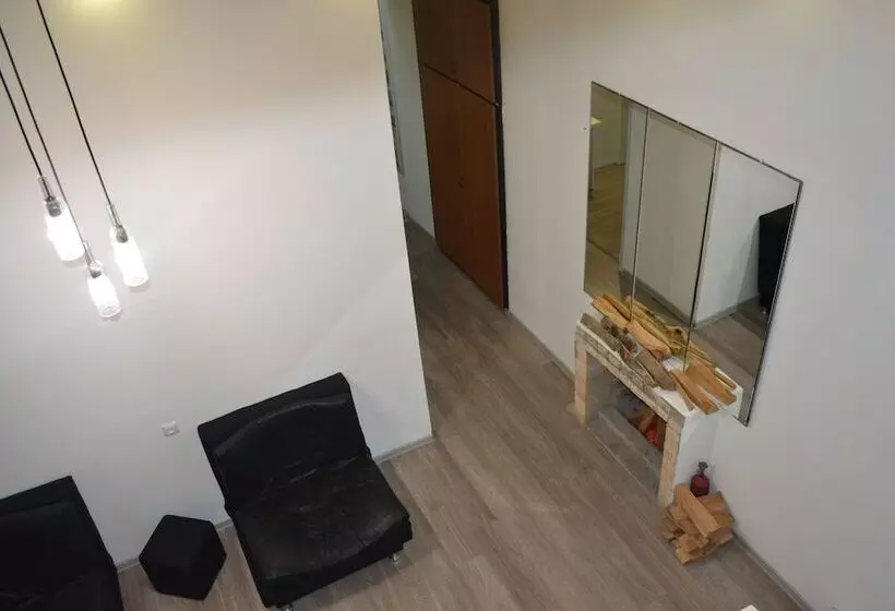 هتل Rustaveli 36
