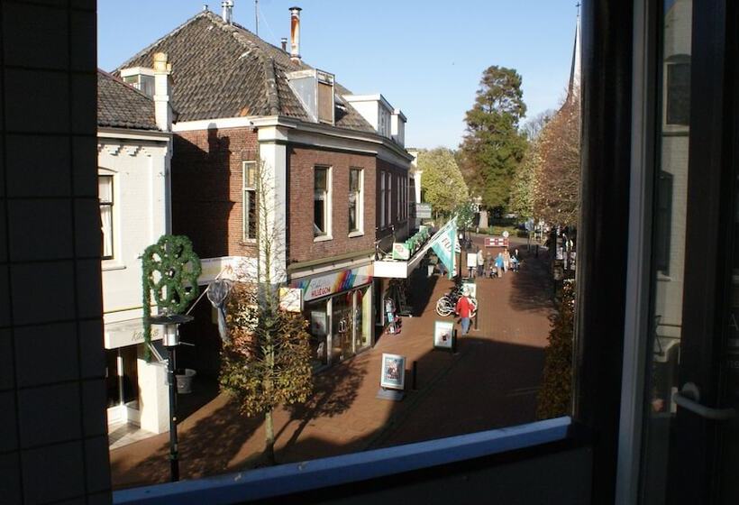 ホテル Villa Flora