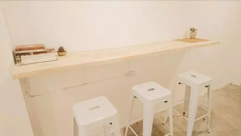 Sook Cafe And Youth Hostel