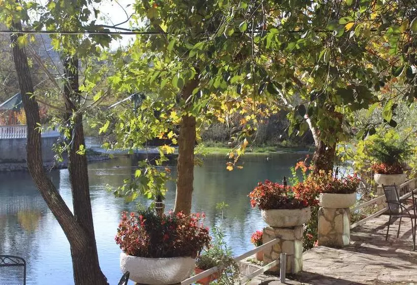 هتل Ada Blagaj
