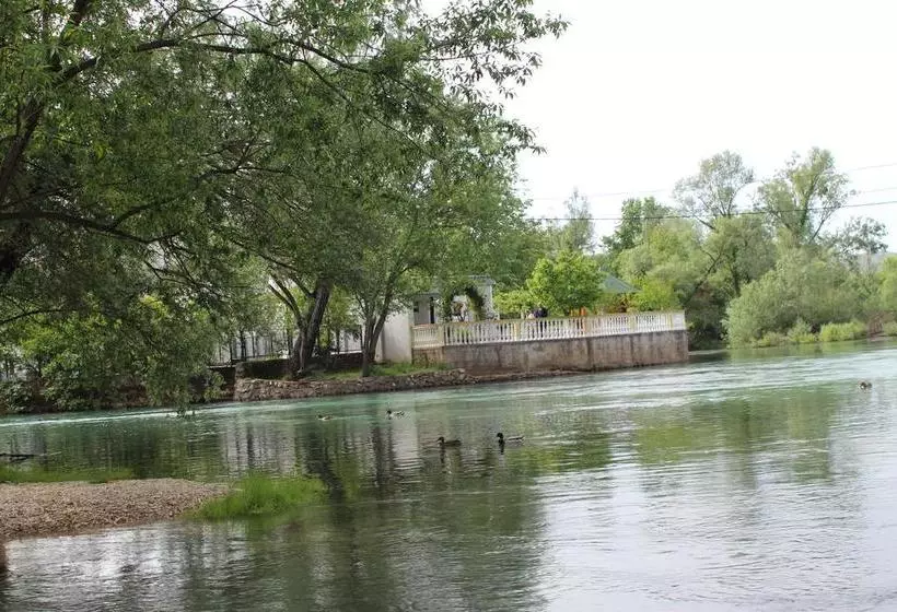 هتل Ada Blagaj