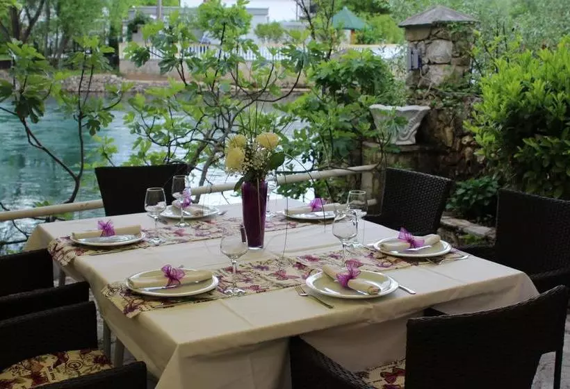 هتل Ada Blagaj