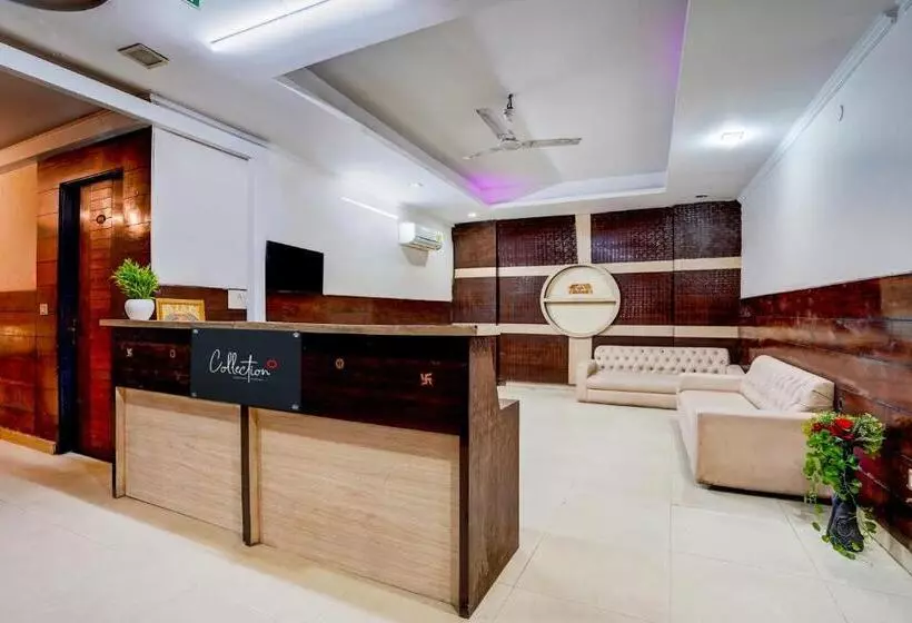ホテル Super Collection O Sector 5 Ghaziabad Formerly Crown Palace