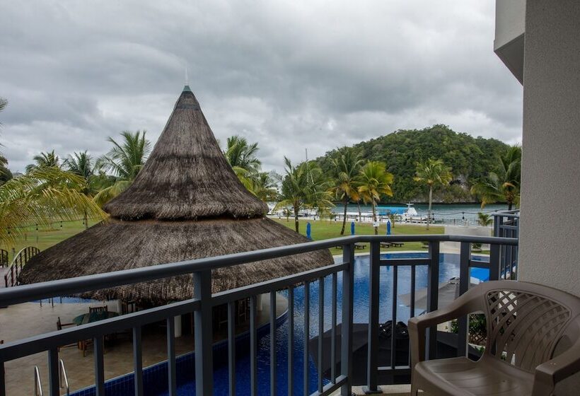 هتل Cove Resort Palau