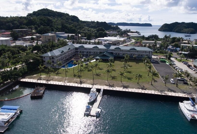 هتل Cove Resort Palau