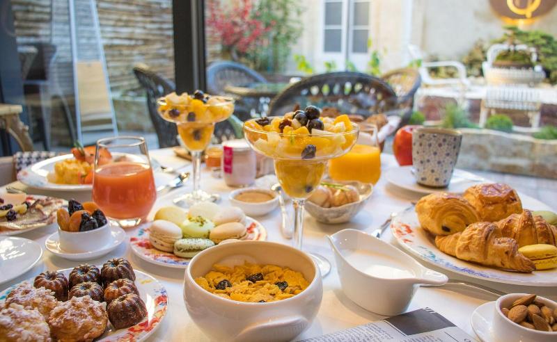 هتل Des Quinconces