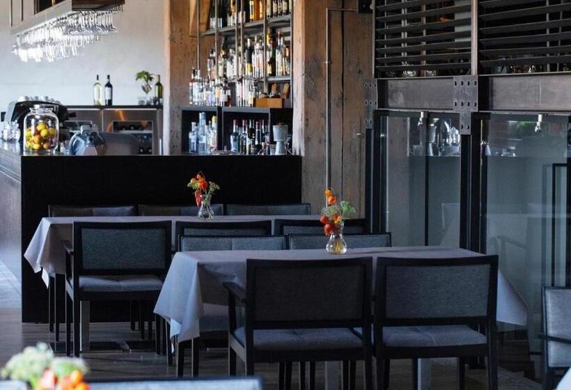 Michaelson Boutique Hotel & Spa Brícoła