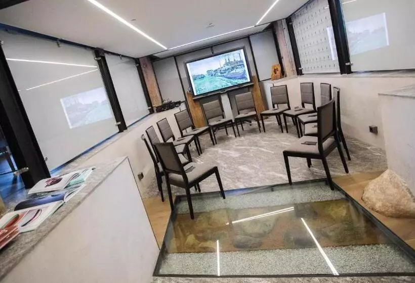 Michaelson Boutique Hotel & Spa Brícoła