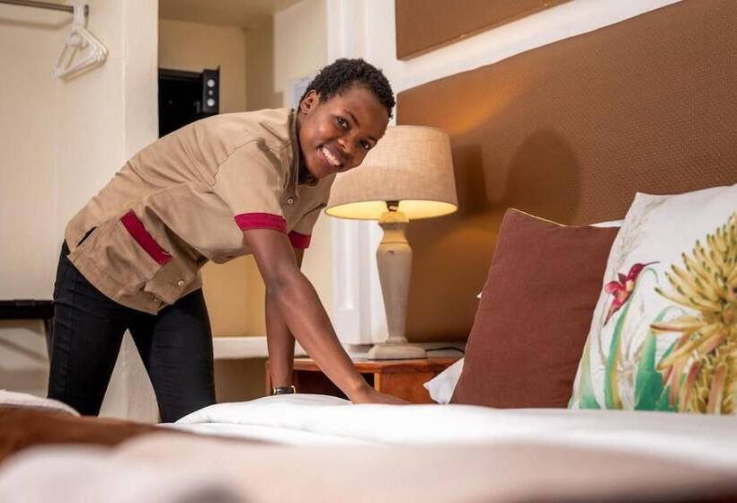 هتل Ngoma Zanga Lodge