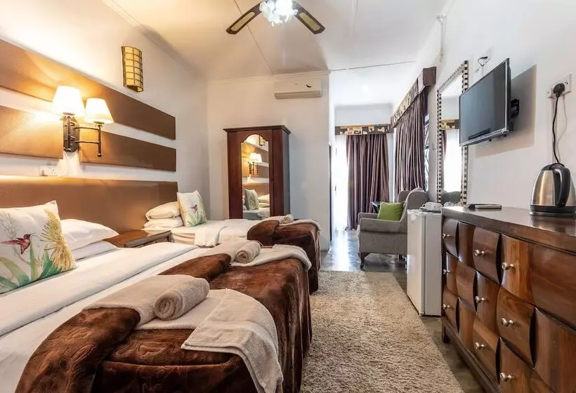 هتل Ngoma Zanga Lodge
