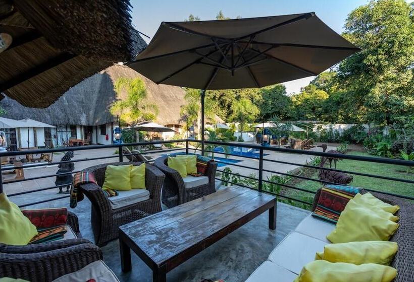 هتل Ngoma Zanga Lodge