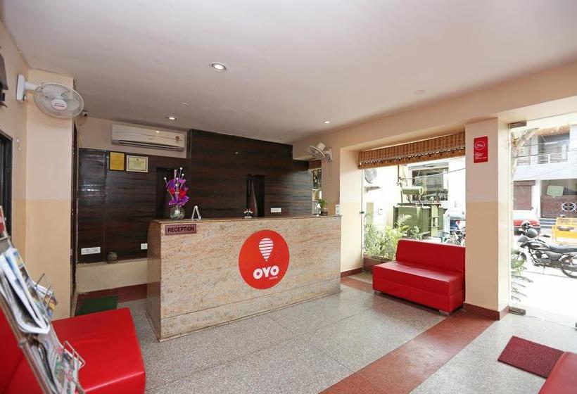 هتل Oyo 3457 Premium  Sky Heights