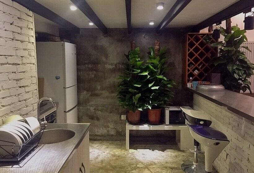 Jy Distributed Theme Hotel Apartment