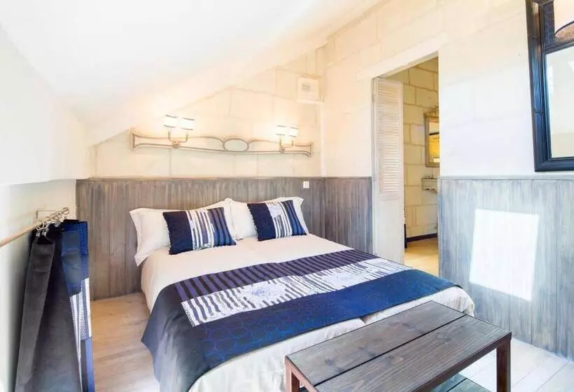 Château De Candes   Art & Spa