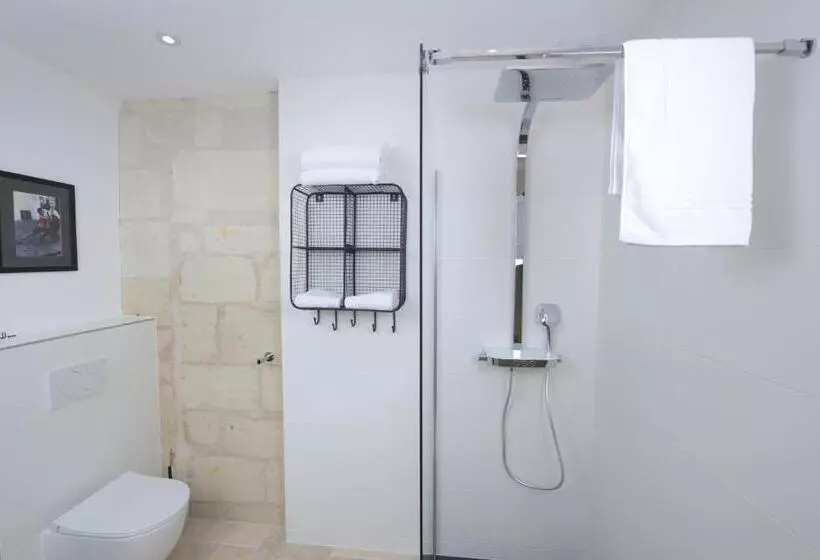 Château De Candes   Art & Spa