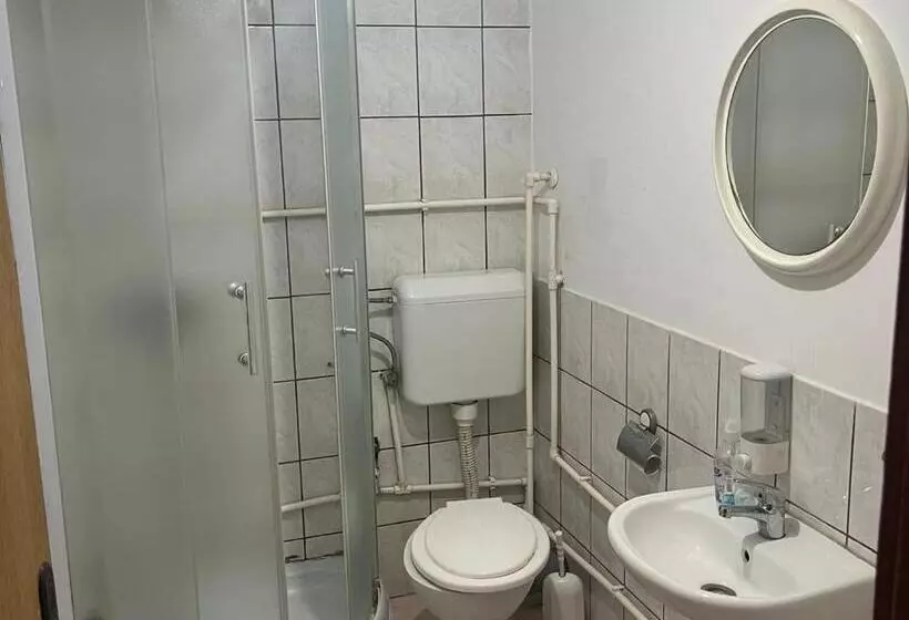 مُتل Apartmani I Sobe Okuka