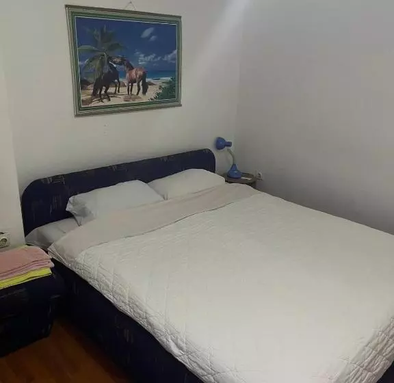 مُتل Apartmani I Sobe Okuka