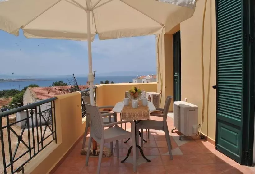 Skandalis Traditional Suites