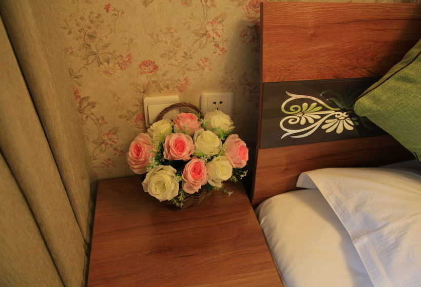 Xiaopang S Home Apartment