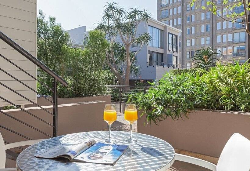 Adderley Terraces J10 By Ctha