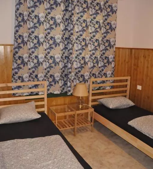 Red Star Surf   Hostel