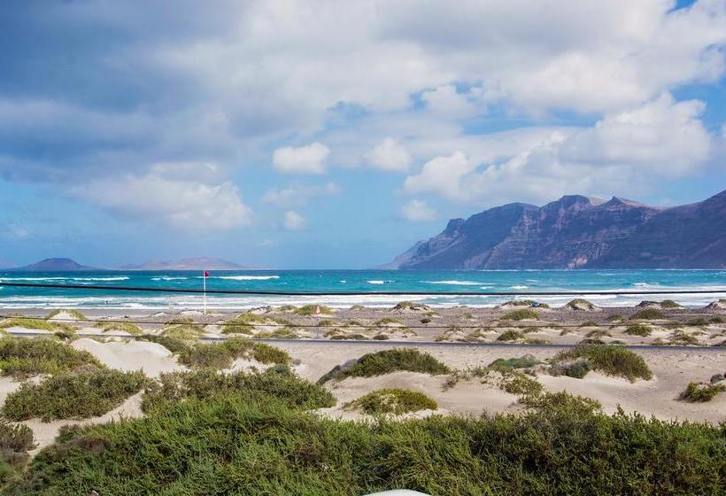 Red Star Surf   Hostel