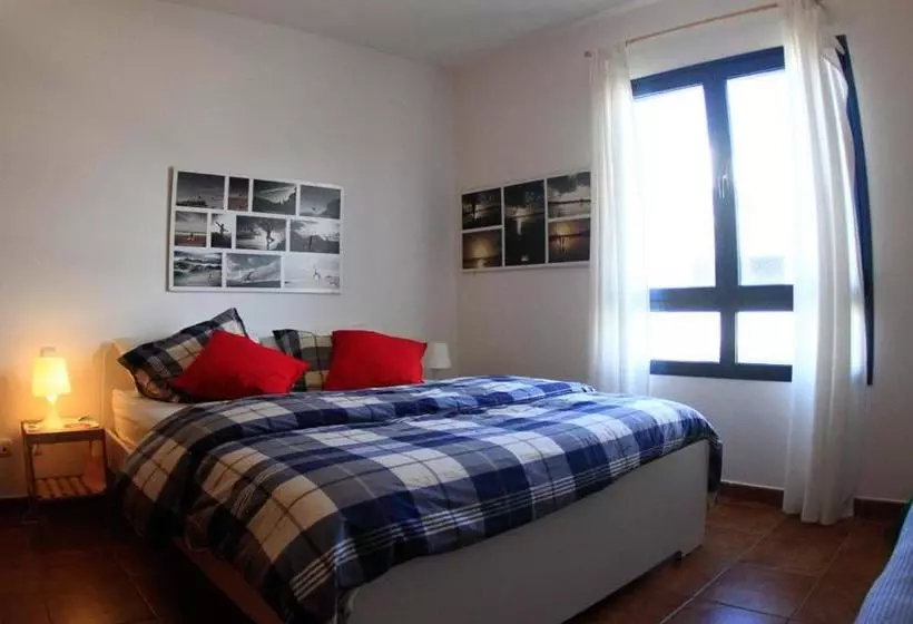 Red Star Surf   Hostel