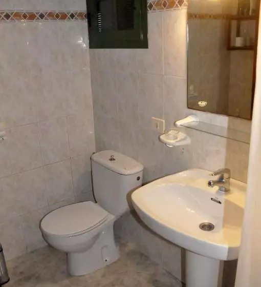 Red Star Surf   Hostel