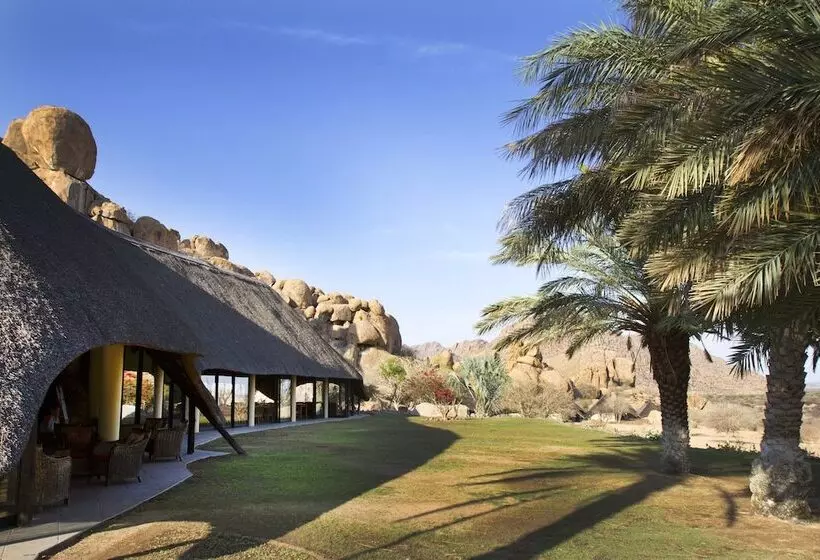 هتل Ai Aiba  The Rock Painting Lodge