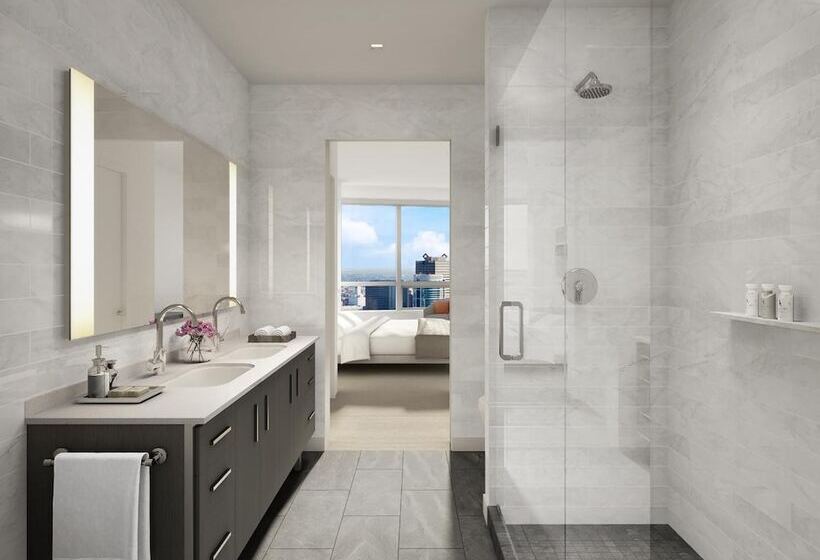 هتل Aka University City