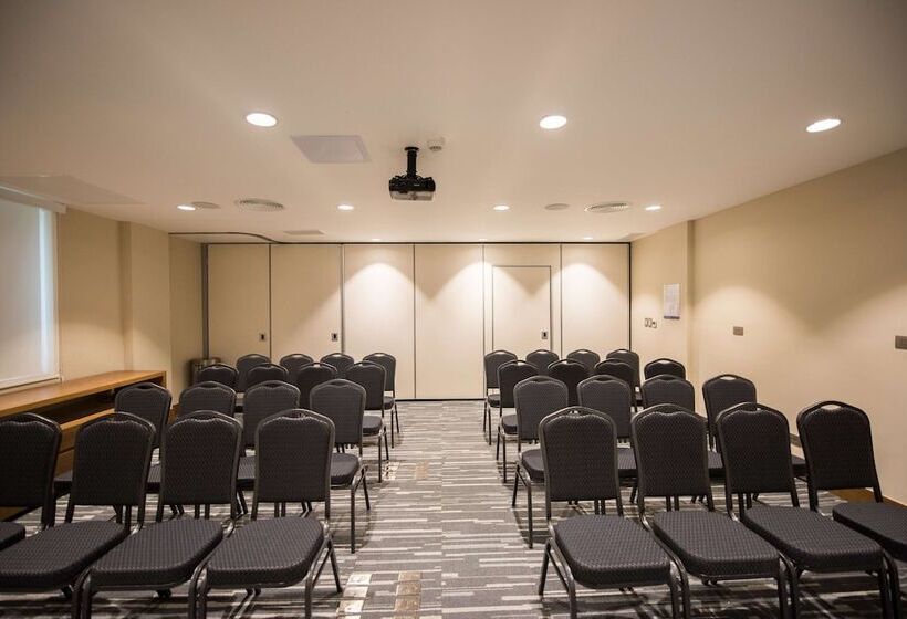 酒店 Hampton By Hilton Santo Domingo Airport