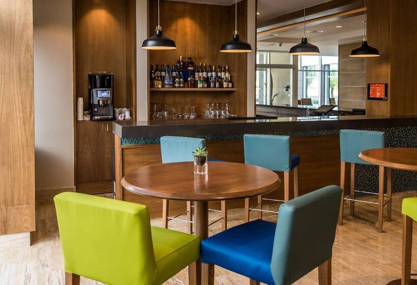酒店 Hampton By Hilton Santo Domingo Airport