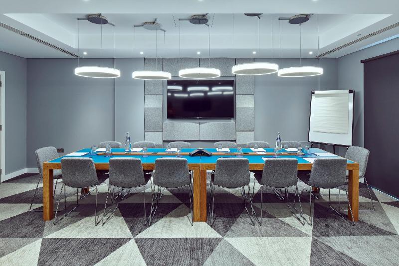 هتل Holiday Inn Express Gibraltar By Ihg