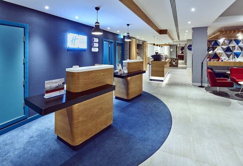 هتل Holiday Inn Express Gibraltar By Ihg