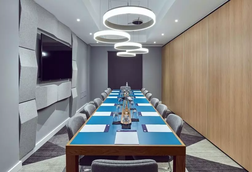 Hotel Holiday Inn Express Gibraltar By Ihg