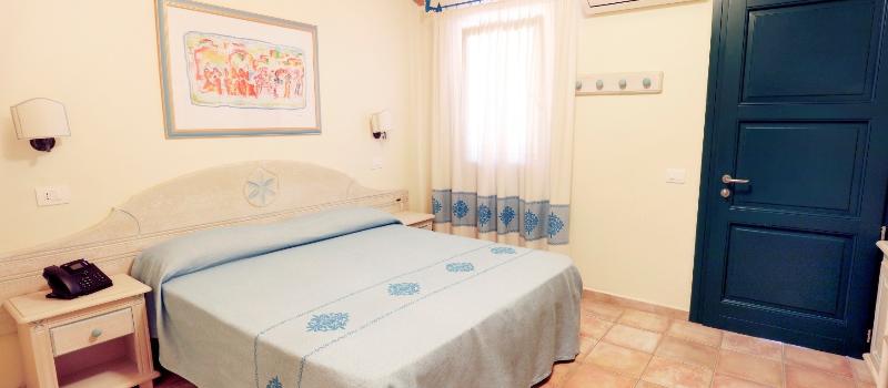 Отель Marina Rey Beach Resort