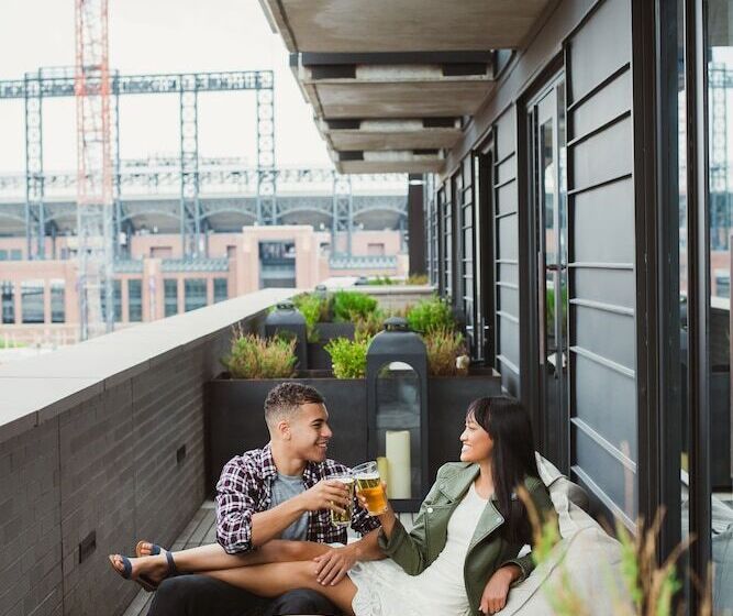 The Maven Hotel At Dairy Block