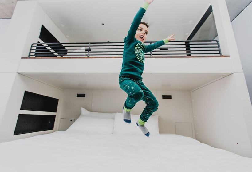 The Maven Hotel At Dairy Block